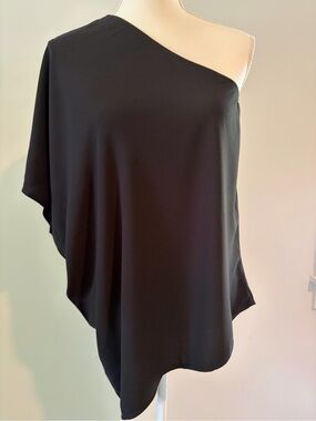 SHEIN One-Shoulder Asymmetric Black Dress